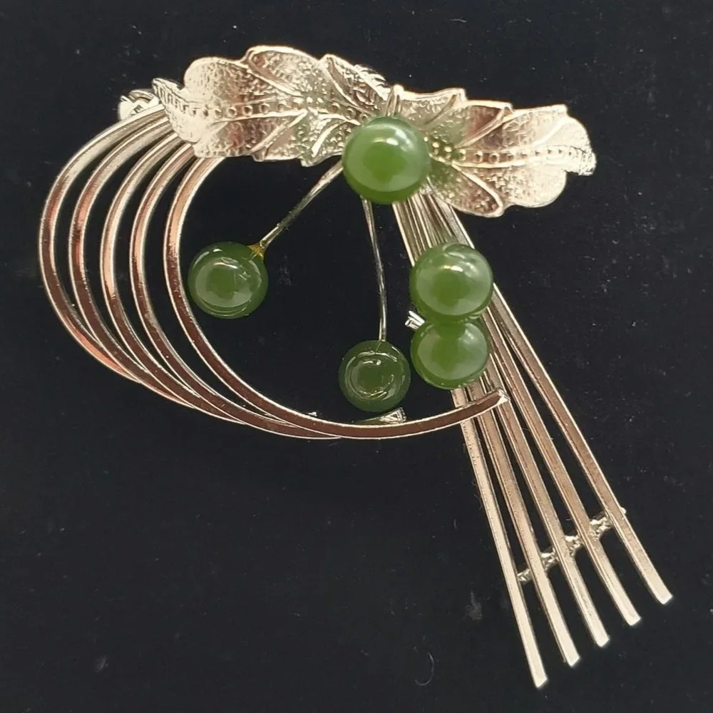 Abstract Brooch Silver Tone Green Jade Style Textured Leaf Spray MCM Pin Vintage